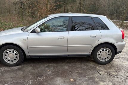 Audi A3 161.000 km 2.500 &euro; Detmold 32760