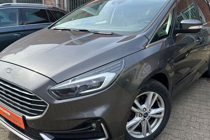 Ford S-Max 185.200 km 13.680 € Düsseldorf 40549