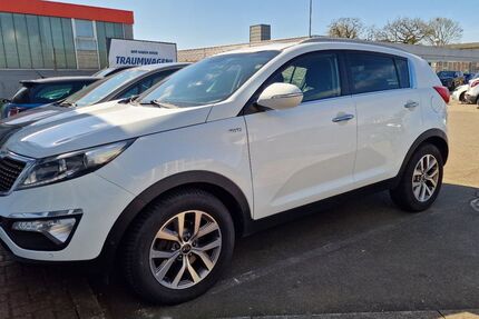 Kia Sportage 129.000 km 10.900 &euro; Westerdeichstrich 25761