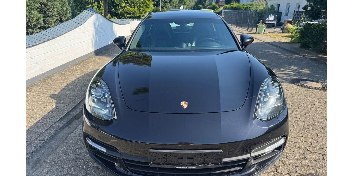 Porsche Panamera 106.150 km 59.000 &euro; Ratingen 40885