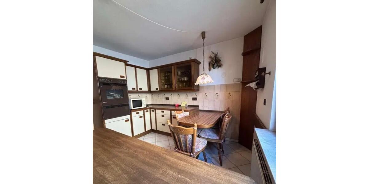 Reihenhaus Eisenberg (Pfalz) - 6 Zimmer, 132 m&sup2;, 299.000&euro; | Angebot:27256416