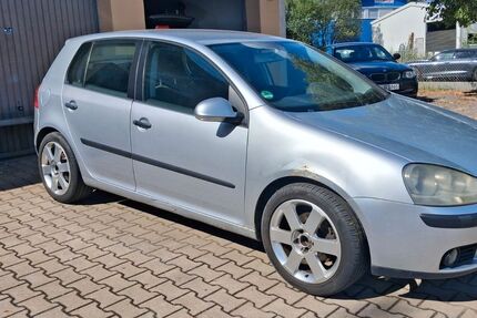 VW Golf 200.000 km 790 &euro; Wackersdorf 92442