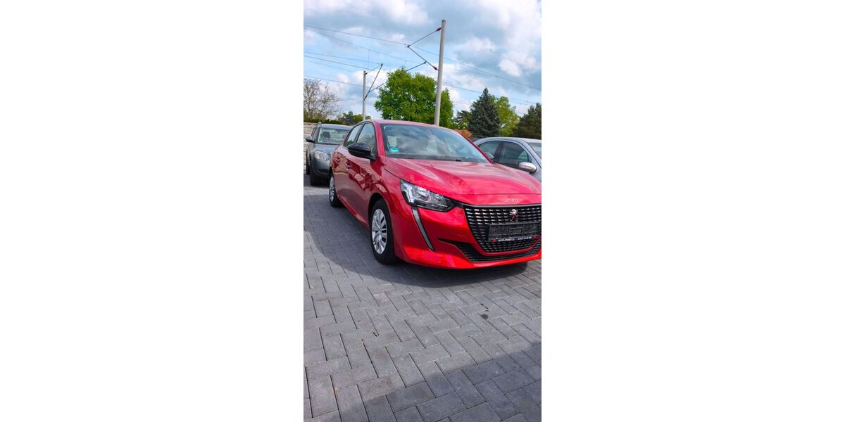 Peugeot 208 45.500 km 10.390 &euro; Königs Wusterhausen OT Zeessen 15711