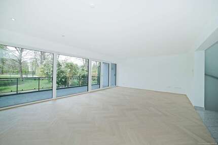 Haus München Bogenhausen - 5 Zimmer, 246 m&sup2;, 3.900&euro; | Angebot:27661363