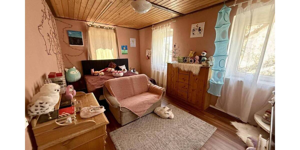 Doppelhaushälfte Uffenheim - 6 Zimmer, 184 m&sup2;, 275.000&euro; | Angebot:26486442