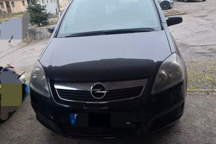 Opel Zafira 199.000 km 1.900 &euro; Rosengarten 74538