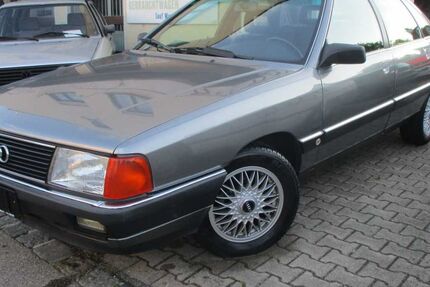 Audi 100 134.000 km 9.990 € Augsburg 86167