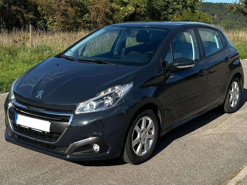 Peugeot 208 77.000 km 6.250 € Gaildorf 74405