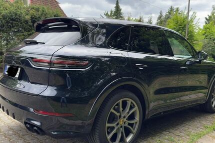 Porsche Cayenne 33.192 km 70.900 &euro; Nürnberg 90425