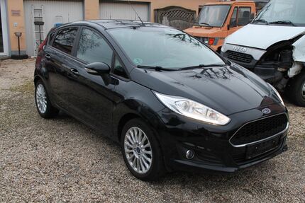 Ford Fiesta 51.800 km 8.450 &euro; Andernach 56626