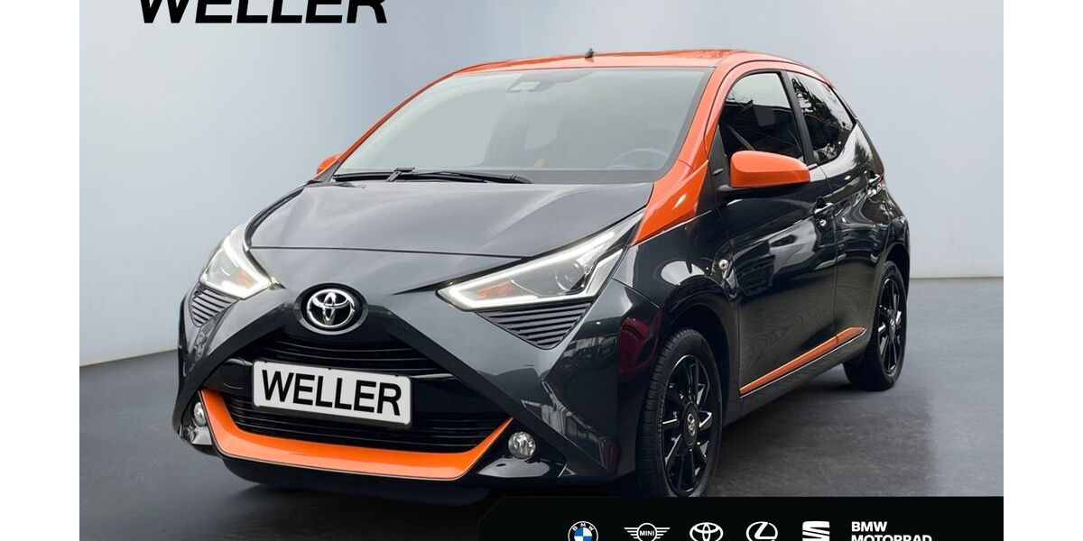 Toyota Aygo (X) 64.200 km 11.249 &euro; Herford 32049