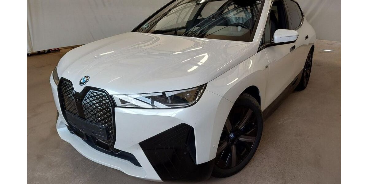 BMW iX 38.101 km 67.932 &euro; Hagen 58091