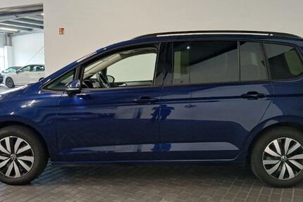 VW Touran 48.500 km 29.977 &euro; Greiz 07973
