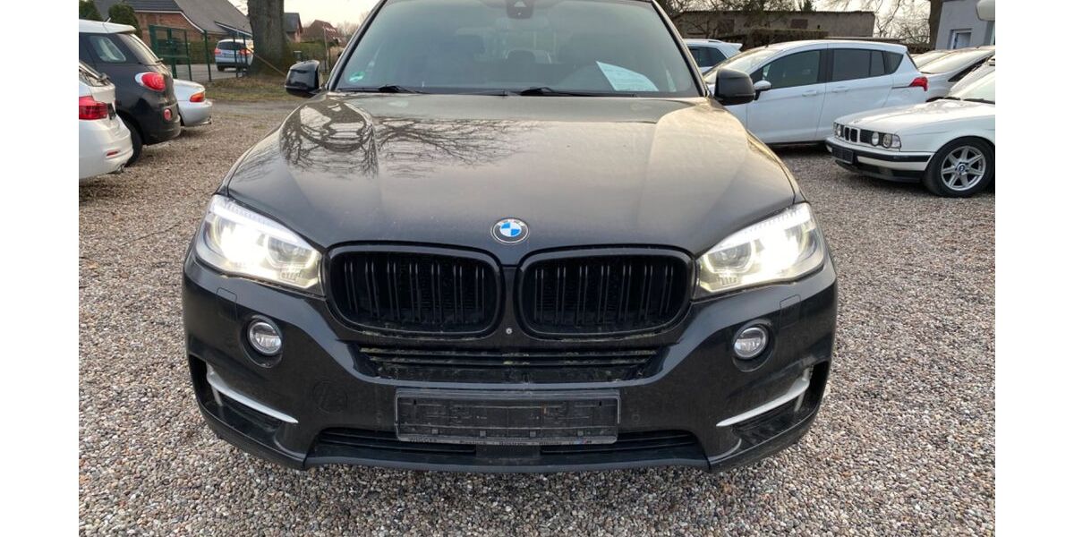 BMW X5 294.000 km 15.000 &euro; Bandenitz 19230