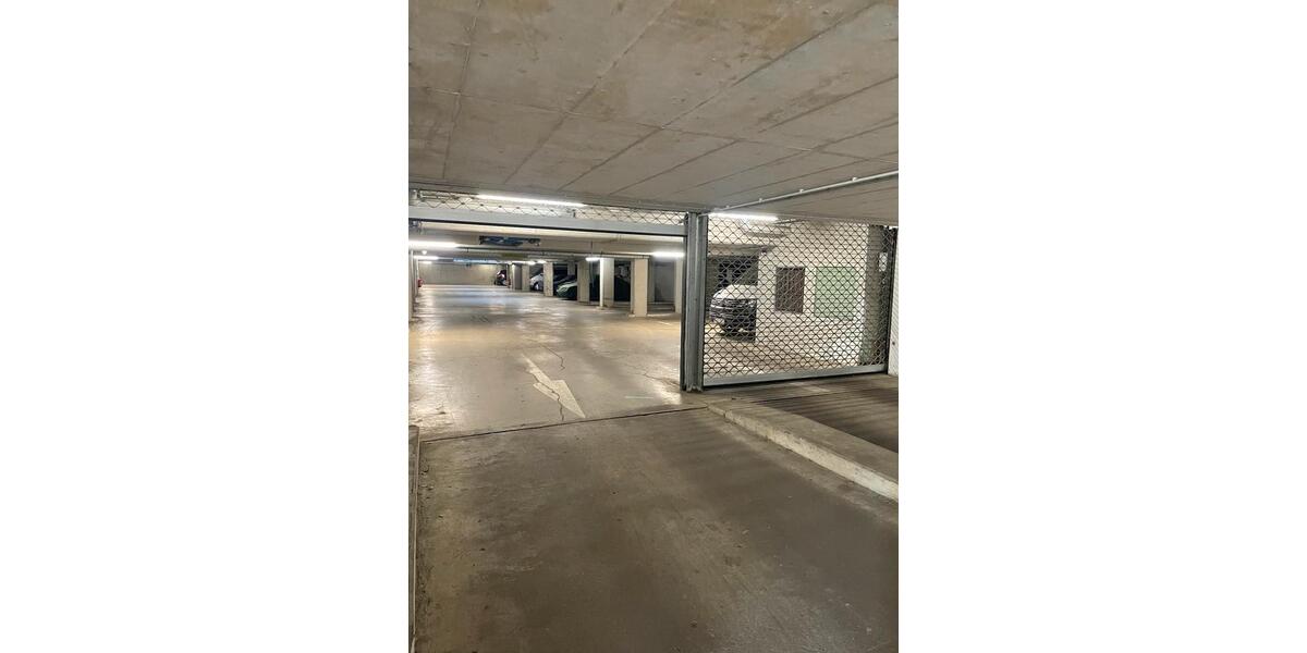 2-Zimmer-Wohnung mit Fahrstuhl und TG-Stellplatz in Schöneiche 2 zimmer