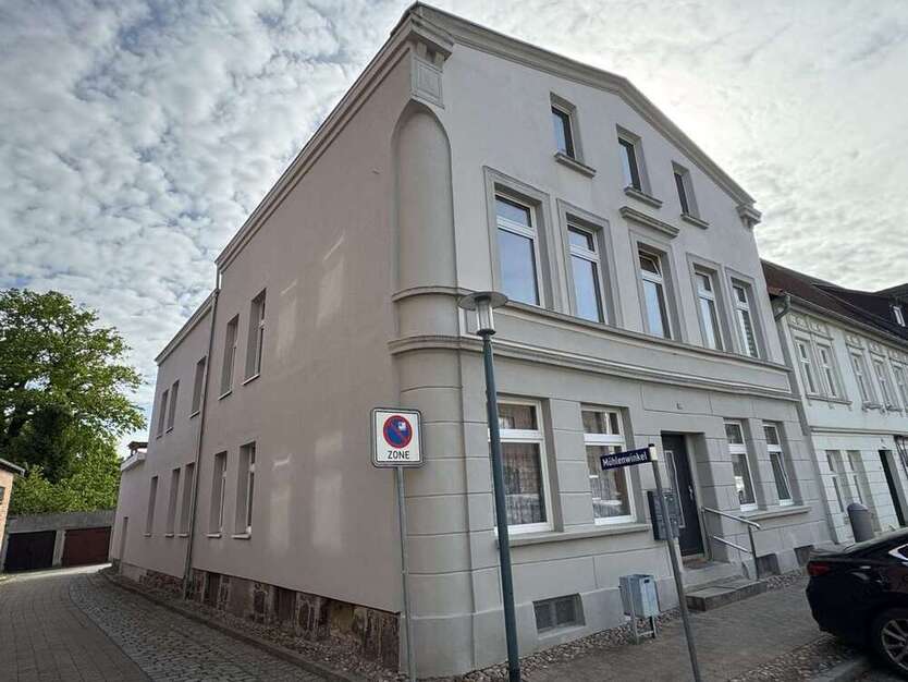 Haus zum Kaufen in Grabow 220.000 € 210 m²