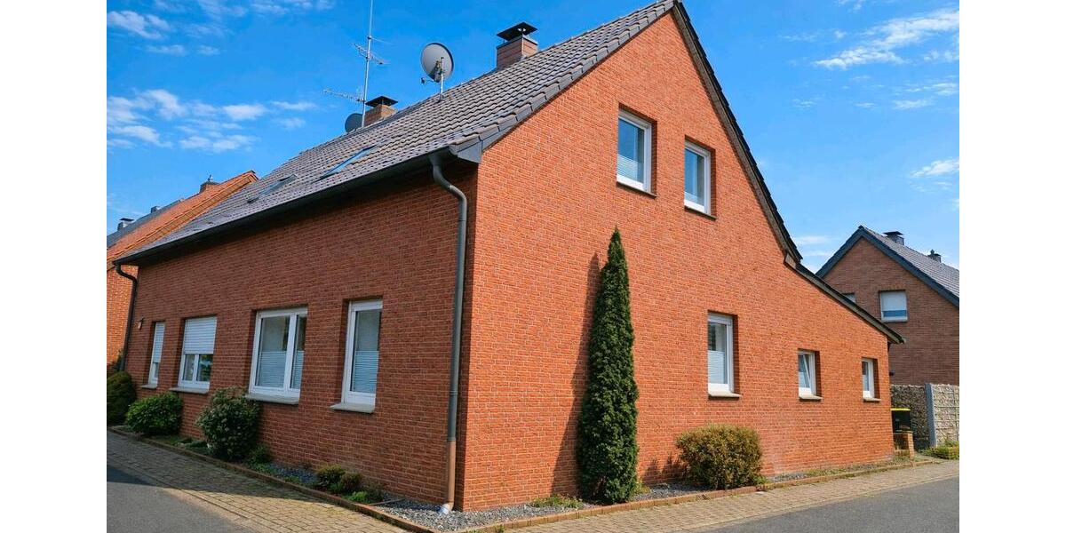 Doppelhaushälfte Ahaus - 5 Zimmer, 93 m&sup2;, 289.000&euro; | Angebot:27083292