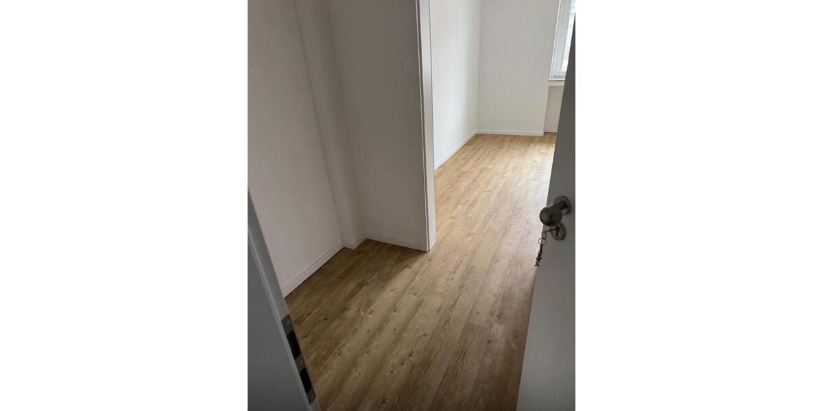Etagenwohnung Büren - 4 Zimmer, 115 m&sup2;, 850&euro; | Angebot:25454134