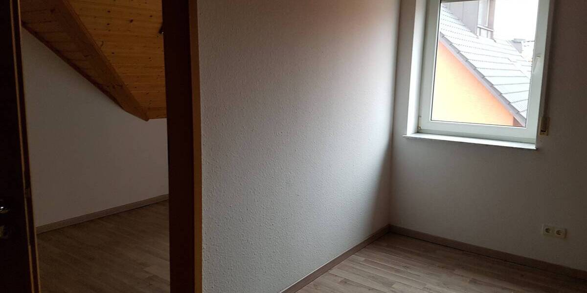 Etagenwohnung Höchberg - 5 Zimmer, 160 m&sup2;, 589.000&euro; | Angebot:25666584