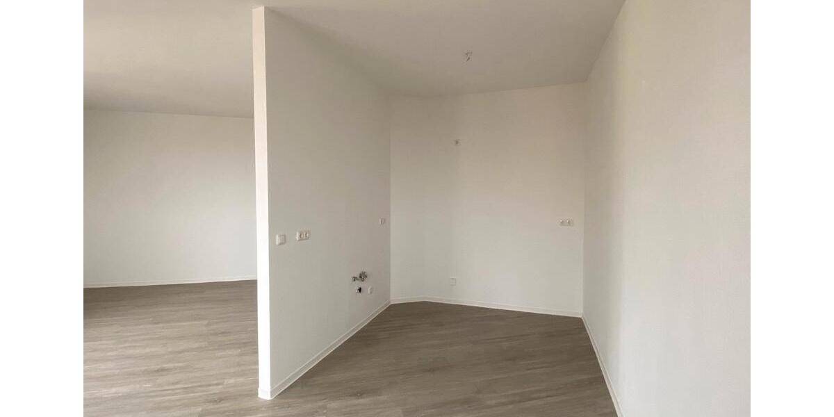 Etagenwohnung Gröditz - 3 Zimmer, 85 m&sup2;, 620&euro; | Angebot:24782847