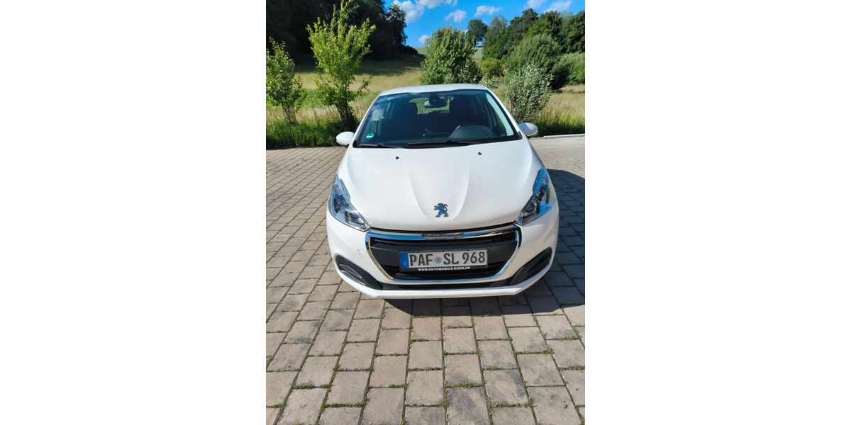 Peugeot 208 115.200 km 9.200 &euro; Hettenshausen 85276