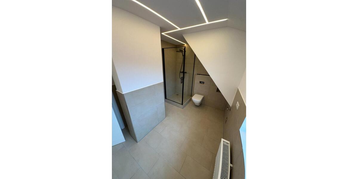 Stilvolle 4,5-Zimmer-Maisonette mit Terrasse ins Grüne zimmer