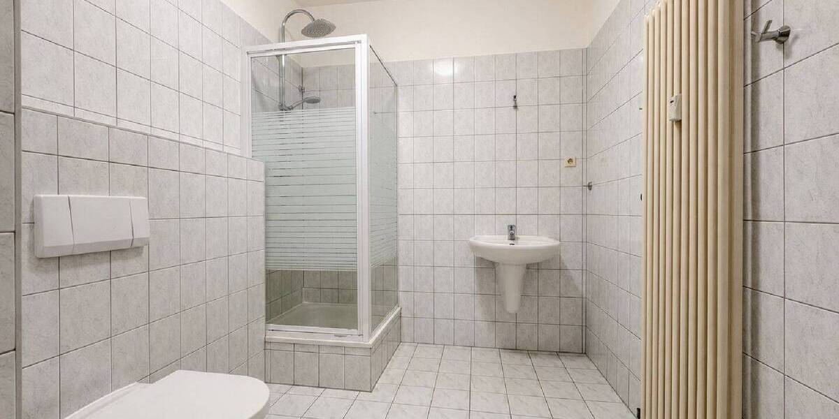 Etagenwohnung Leipzig Gohlis-Mitte - 3 Zimmer, 125 m&sup2;, 1.500&euro; | Angebot:26886748