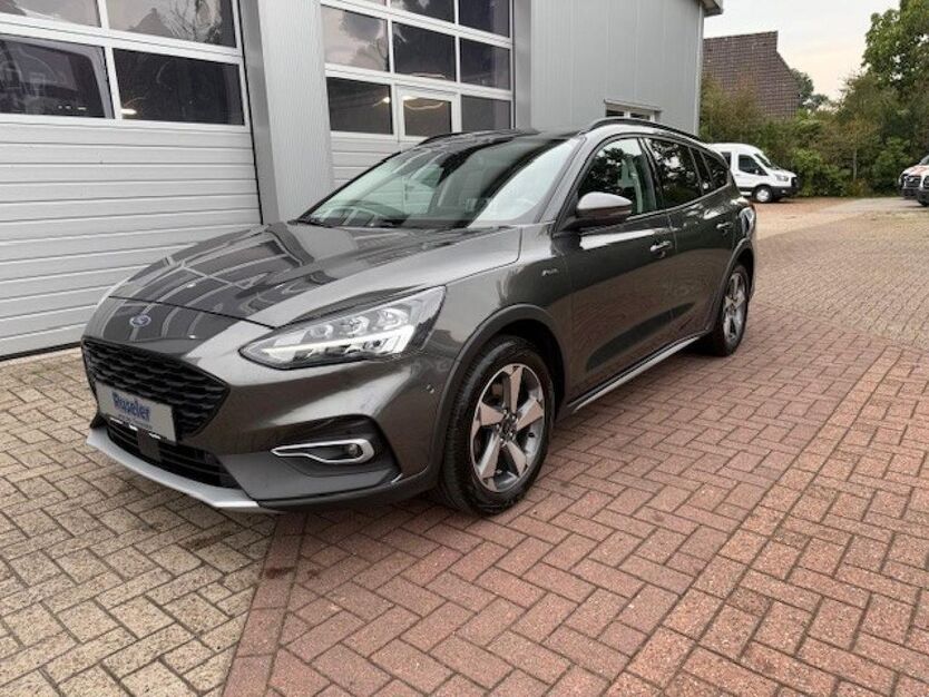 Ford Focus 58.631 km 19.990 € Augustfehn 26689