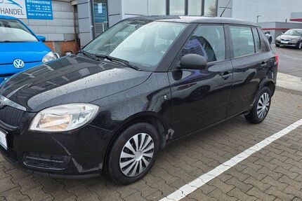 Skoda Fabia 180.000 km 2.999 &euro; Reutlingen 72766