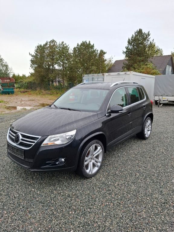 VW Tiguan 90.000 km 6.999 € Jever 26441