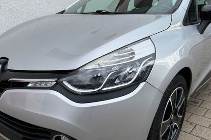 Renault Clio 179.045 km 4.490 € Bergisch Gladbach 51467
