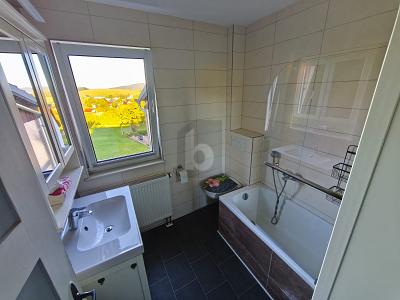 IHR NEUES ZUHAUSE: GROßZÜGIG UND GEMÜTLICH - Einfamilienhaus Floh-Seligenthal Seligenthal | Angebot:27269597