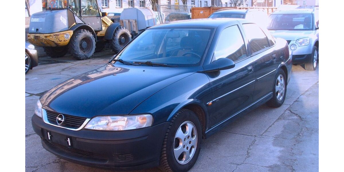 Opel Vectra 178.000 km 1.340 &euro; Dresden 01129