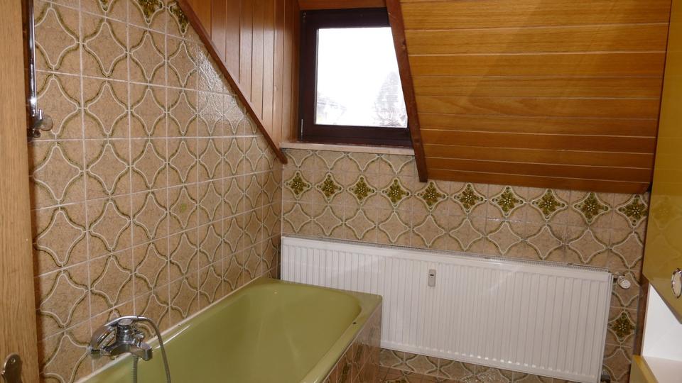 Schöllnach: 4-Zimmer Wohnung, 1.Stock 4 zimmer