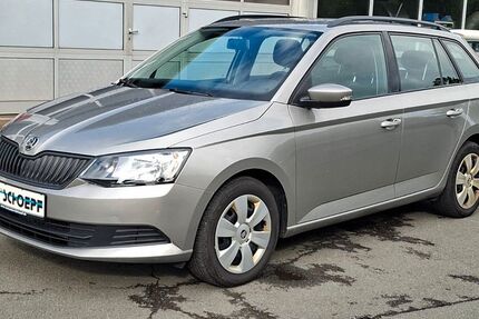 Skoda Fabia 143.000 km 6.490 &euro; Naila 95119