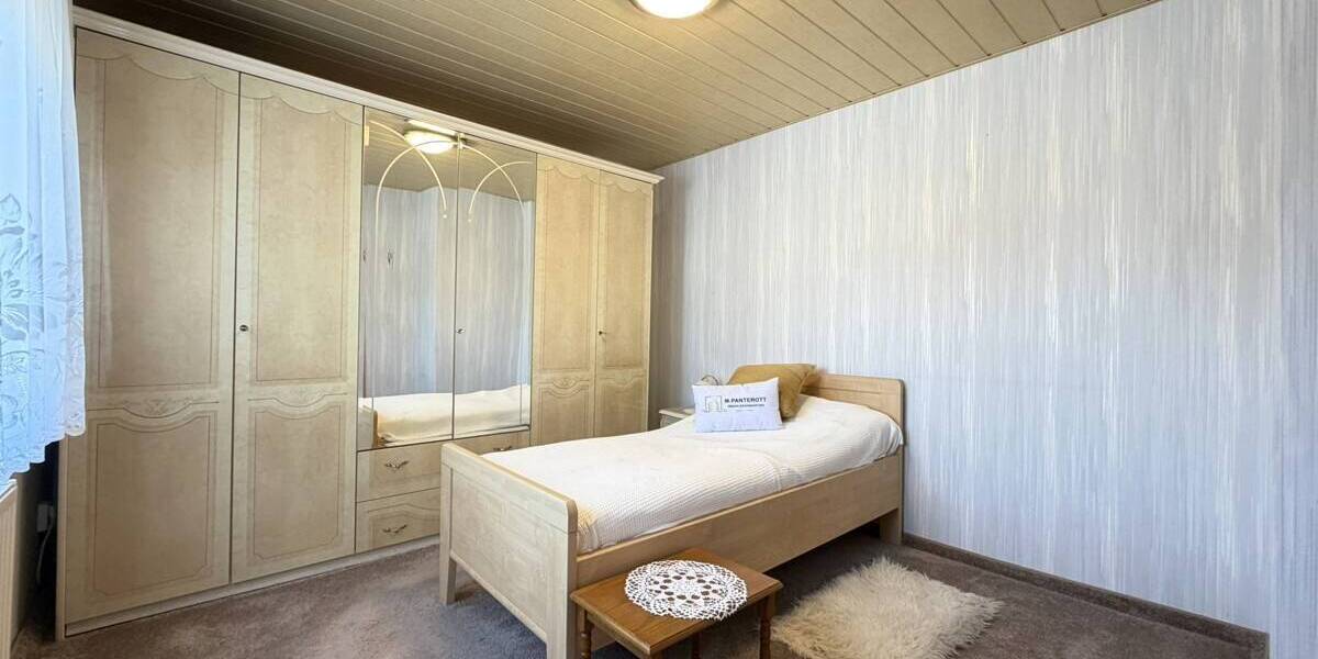 Reihenmittelhaus Sandersdorf-Brehna Sandersdorf - 8 Zimmer, 146 m&sup2;, 113.000&euro; | Angebot:26879073