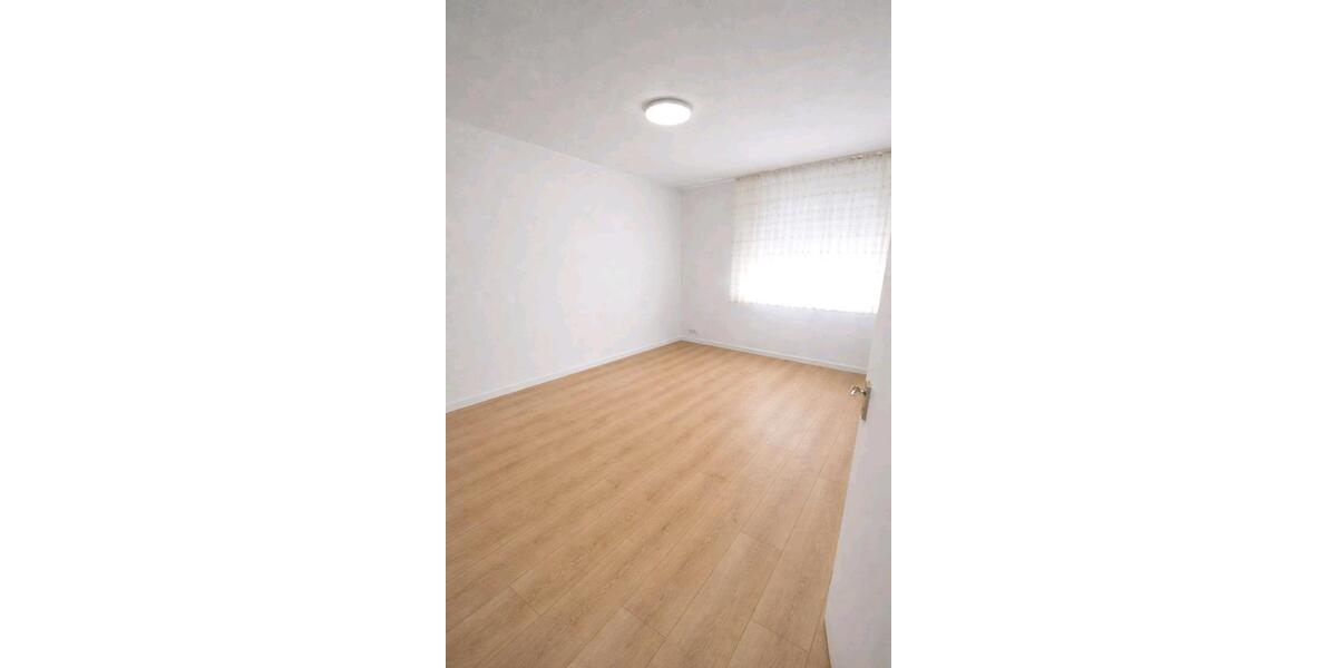 Etagenwohnung Bad Krozingen - 3 Zimmer, 73 m&sup2;, 289.000&euro; | Angebot:27024130