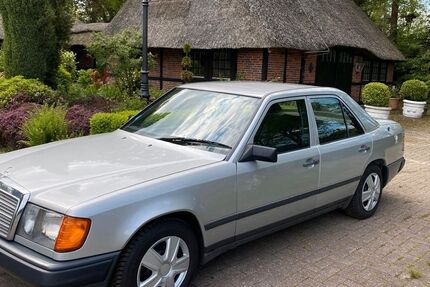 Mercedes-Benz 200 150.000 km 4.900 &euro; Bad Zwischenahn 26160