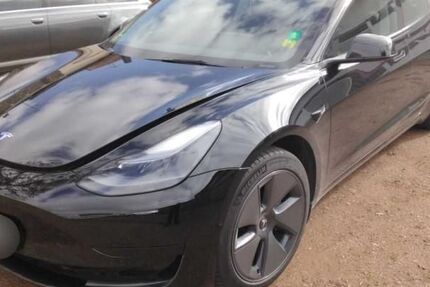 Tesla Model 3 60.000 km 26.480 &euro; Steinbach-Hallenberg OT Herges-Hallenberg 98587