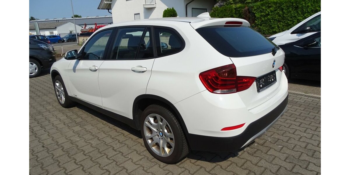 BMW X1 1.8l i sDrive, Steptronic, Sitzheizung, PDC hin 154.921 km 8.690 € Rodgau 63110