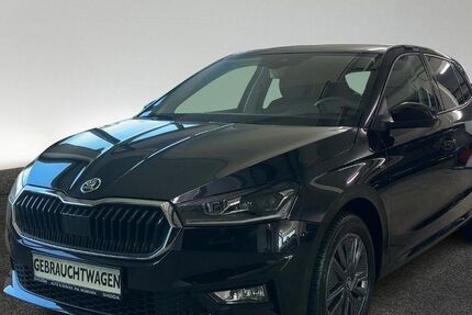 Skoda Fabia 17.900 km 23.460 &euro; München 80935