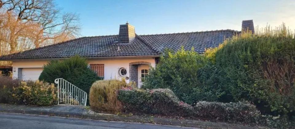 Einfamilienhaus Melsungen - 6.5 Zimmer, 220 m&sup2;, 440.000&euro; | Angebot:26952570