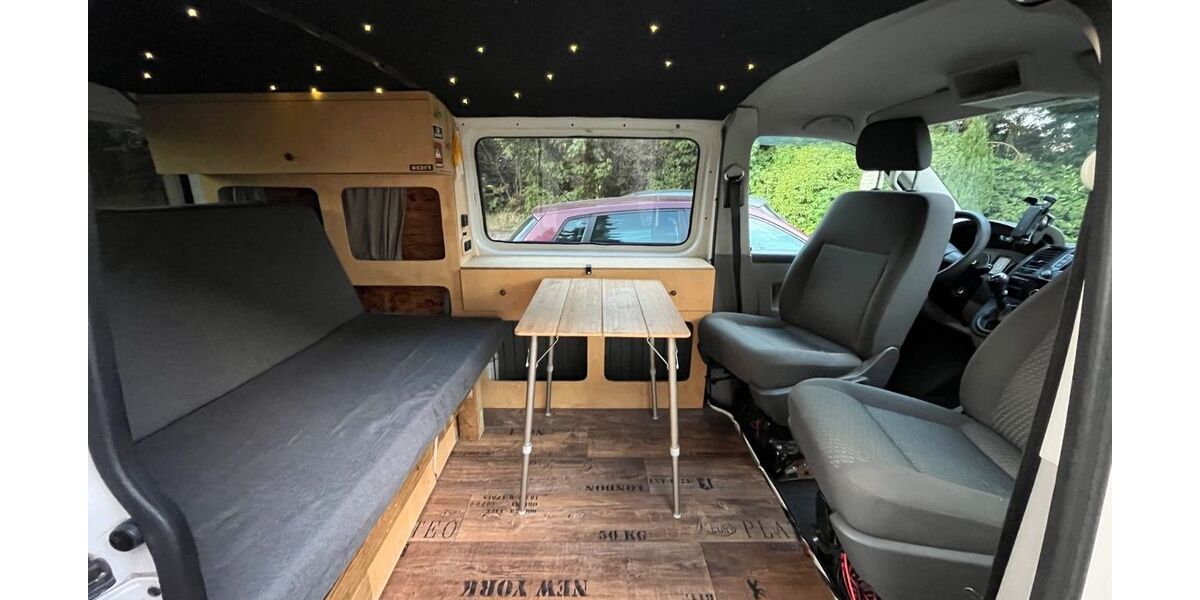 VW T5 Transporter 298.000 km 14.400 &euro; Malente 23715