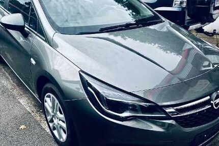 Opel Astra 81.000 km 12.600 &euro; Hamburg 22045