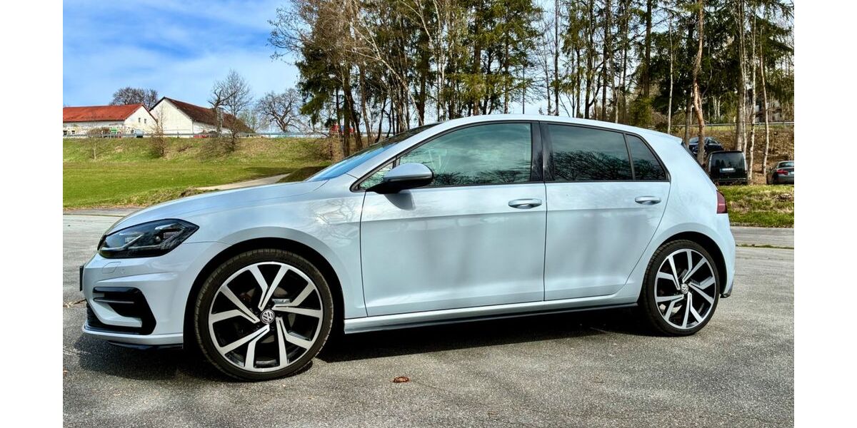 VW Golf 130.000 km 14.490 &euro; Fürstenstein 94548