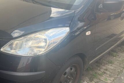 Hyundai i10 197.000 km 1.499 &euro; Brüheim 99869