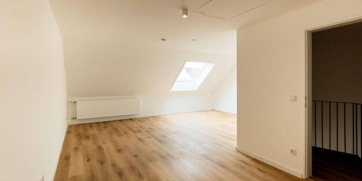 Reihenmittelhaus Stadtbergen - 5 Zimmer, 140 m&sup2;, 644.000&euro; | Angebot:26740621