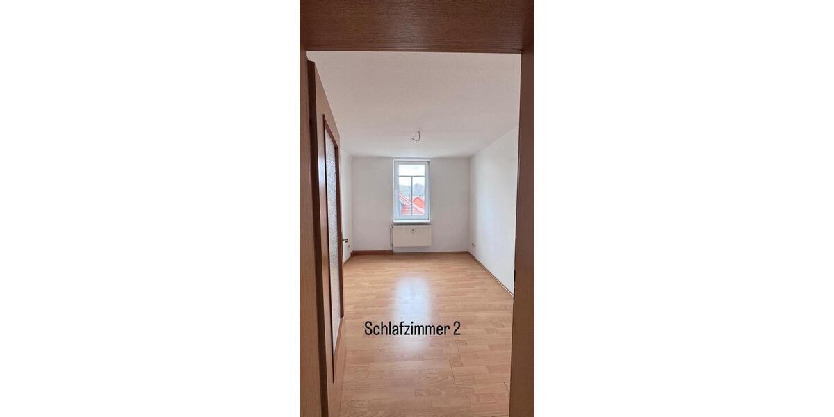 Dachgeschoßwohnung Georgenthal - 4 Zimmer, 84 m&sup2;, 550&euro; | Angebot:26110385