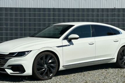 VW Arteon 99.400 km 24.990 € Bremen 28219