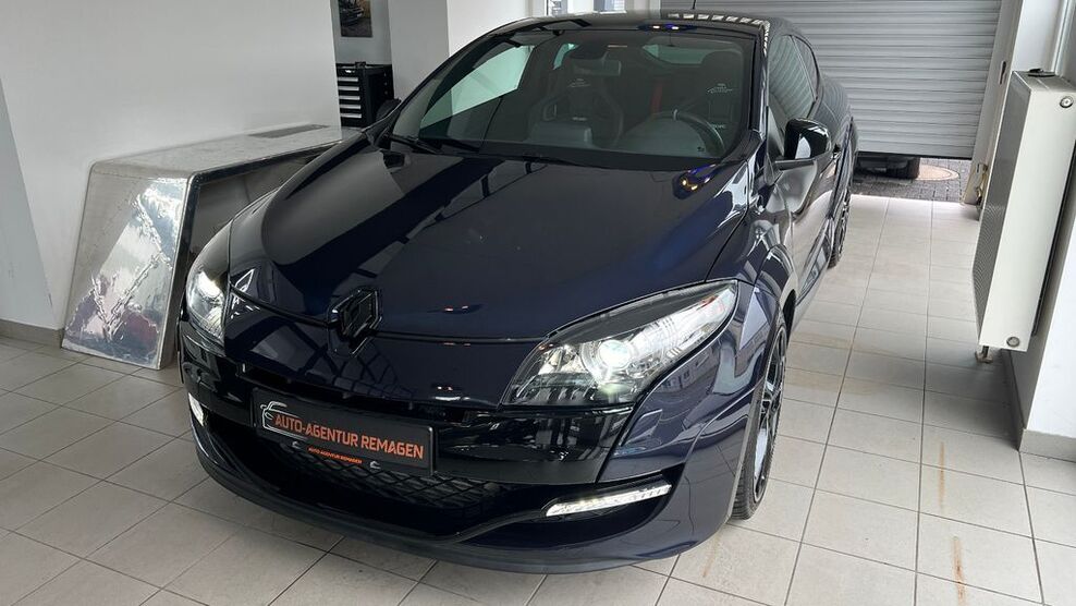 Renault Megane 12.180 km 30.900 € Remagen 53424